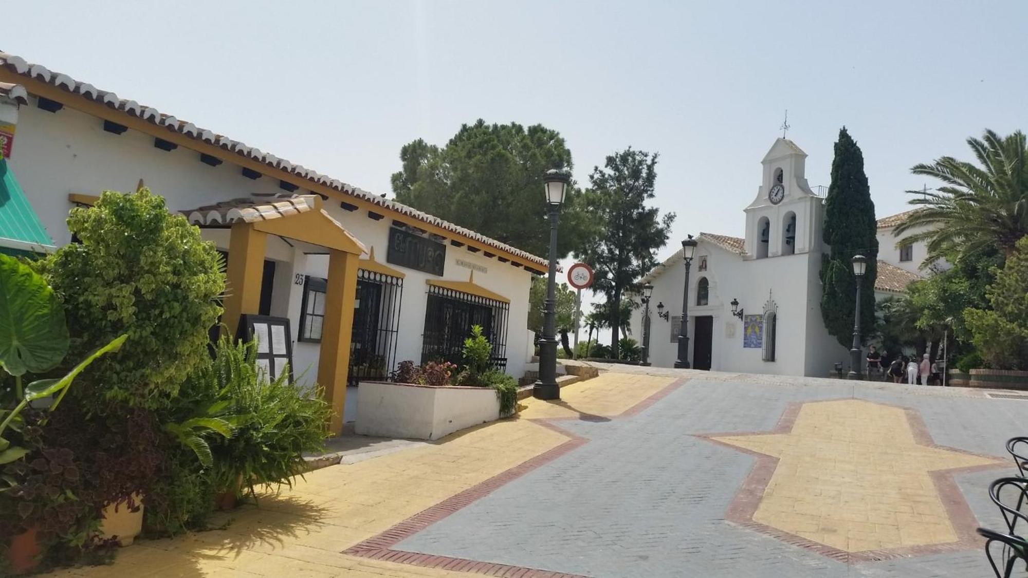 El Muro Benalmádena Exteriör bild